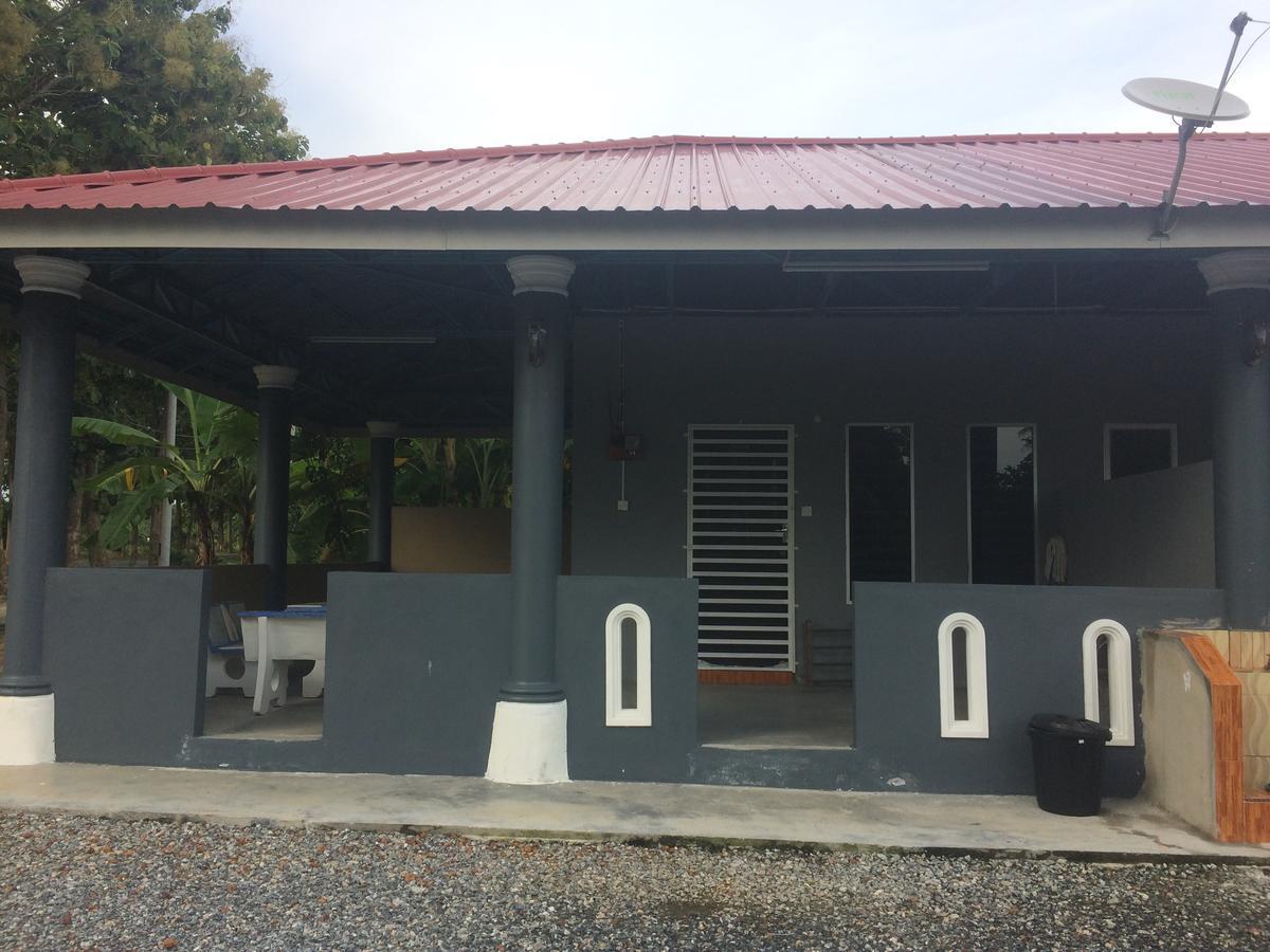 Roomstay Zulmi Arau Bagian luar foto