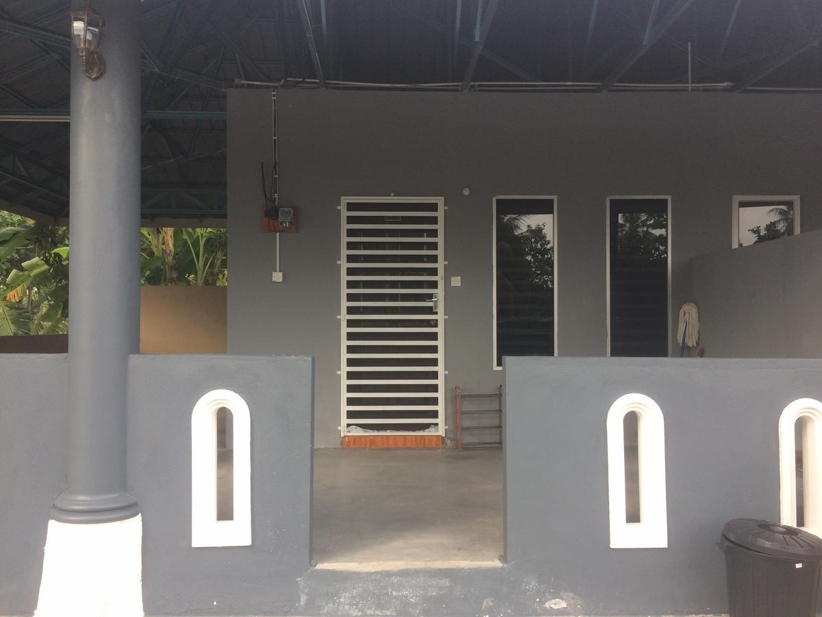 Roomstay Zulmi Arau Bagian luar foto